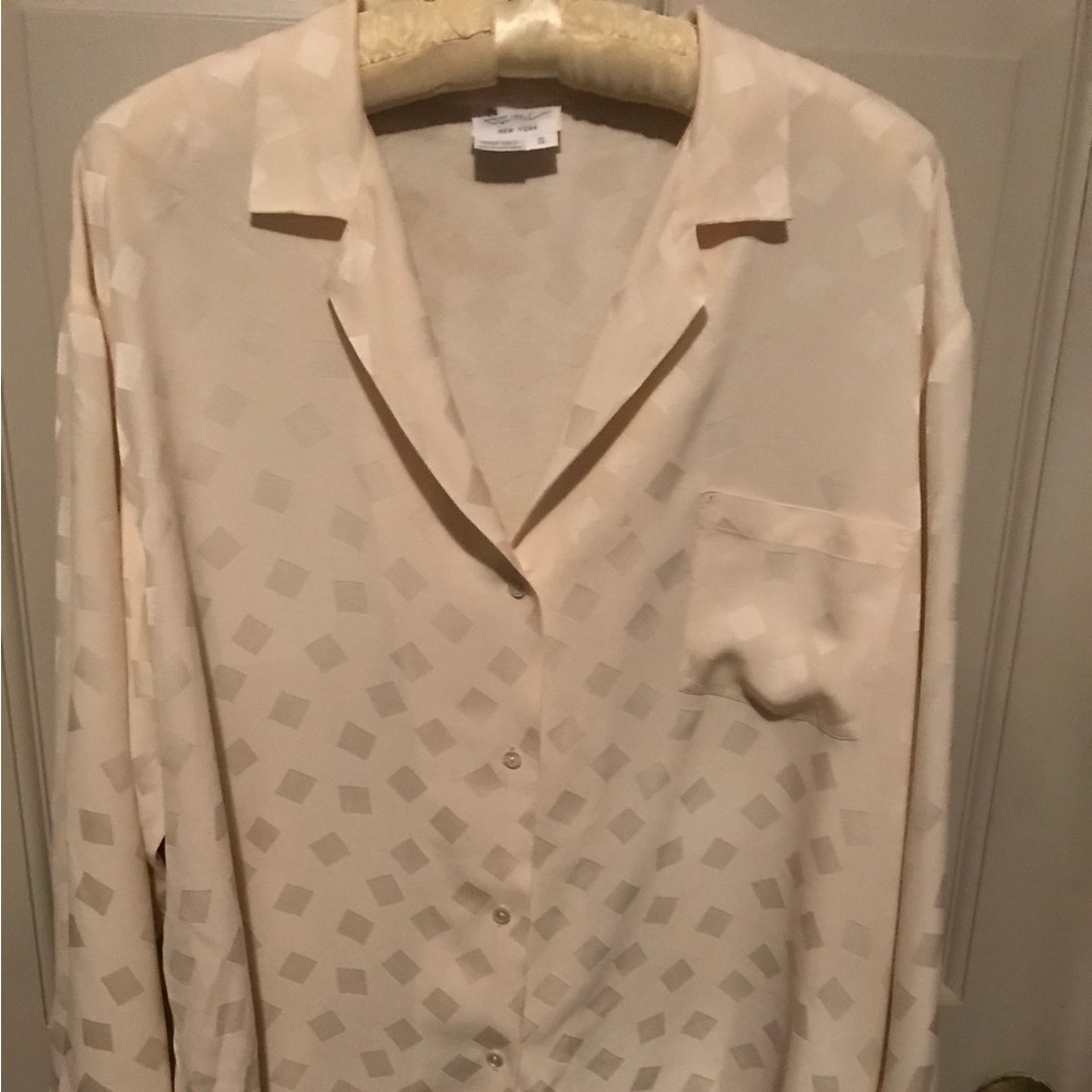 Off white  silk nightshirt by Sami lingerie size small